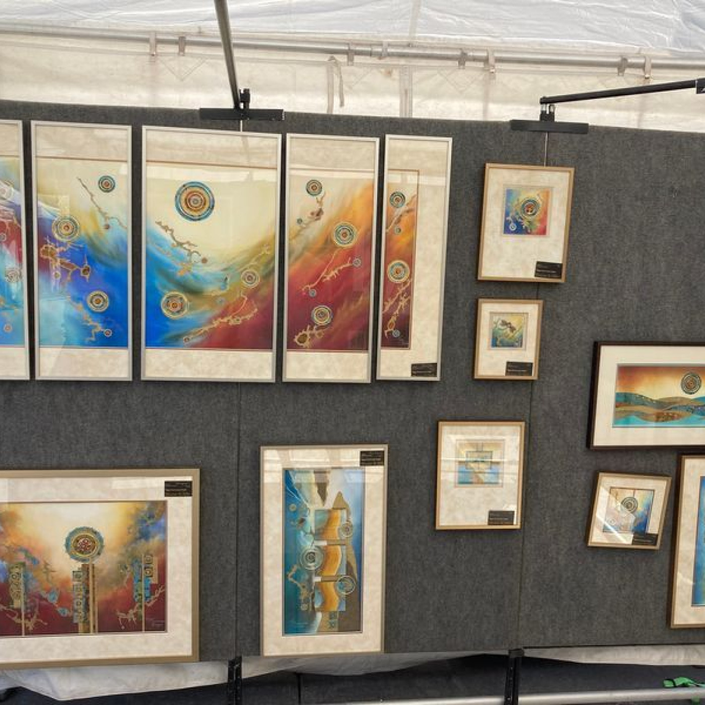 10 Art Show Display Ideas to Show Paintings & Prints in a Craft Booth