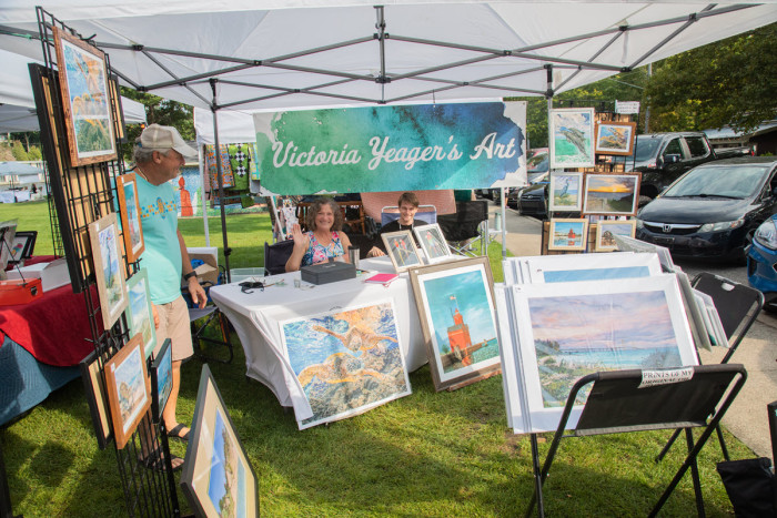 Show Review of the Month Art in the Park Saugatuck - Sunshine Artist